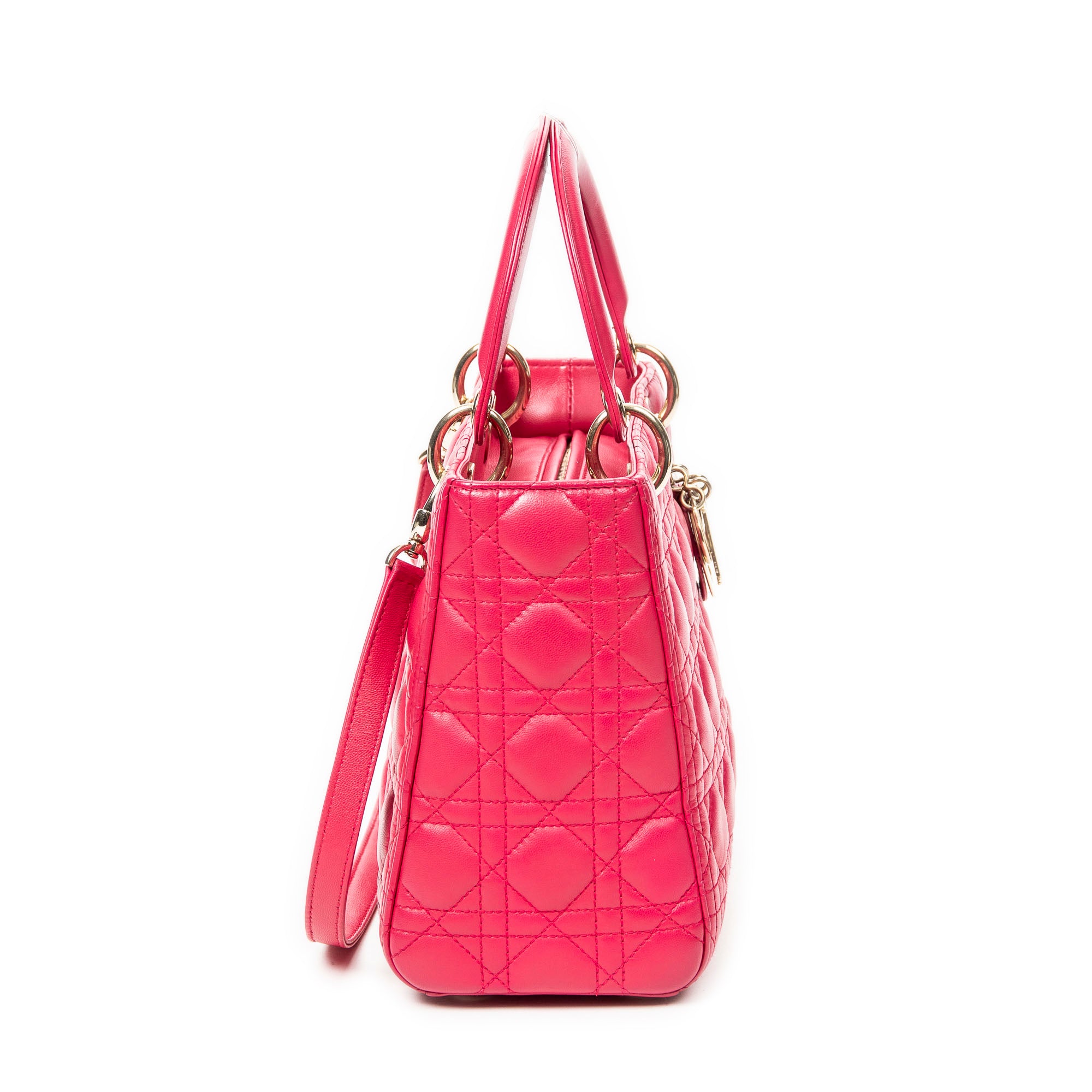 Bolso de hombro mediano Lady Dior con cremallera, piel de cordero fucsia Cannage