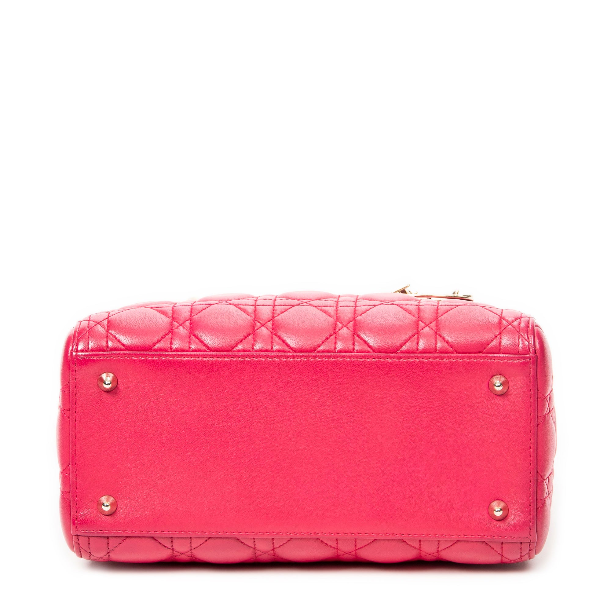 Bolso de hombro mediano Lady Dior con cremallera, piel de cordero fucsia Cannage