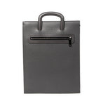 Bolso de mano Trick Track de piel granulada gris con tachuelas