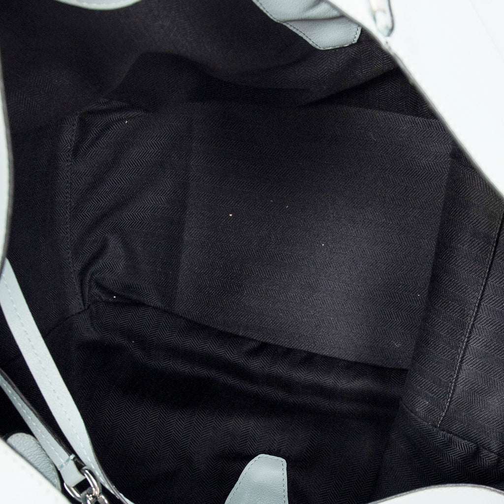 Bolso de hombro extragrande Hammock de piel de becerro azul claro