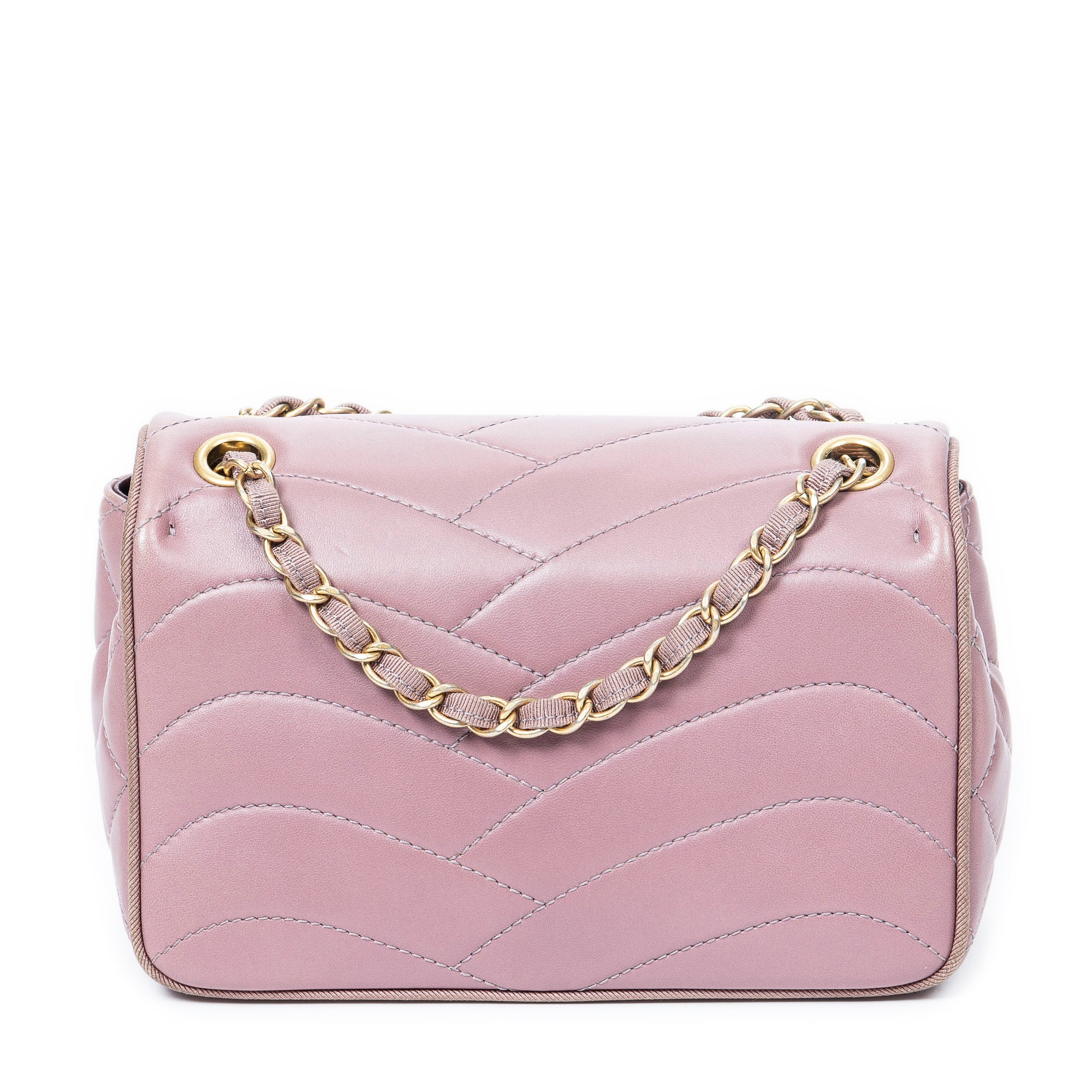 Shoulder Bag Push Lock Wave Chain Flap Dusty Pink Quilted Wave Leather