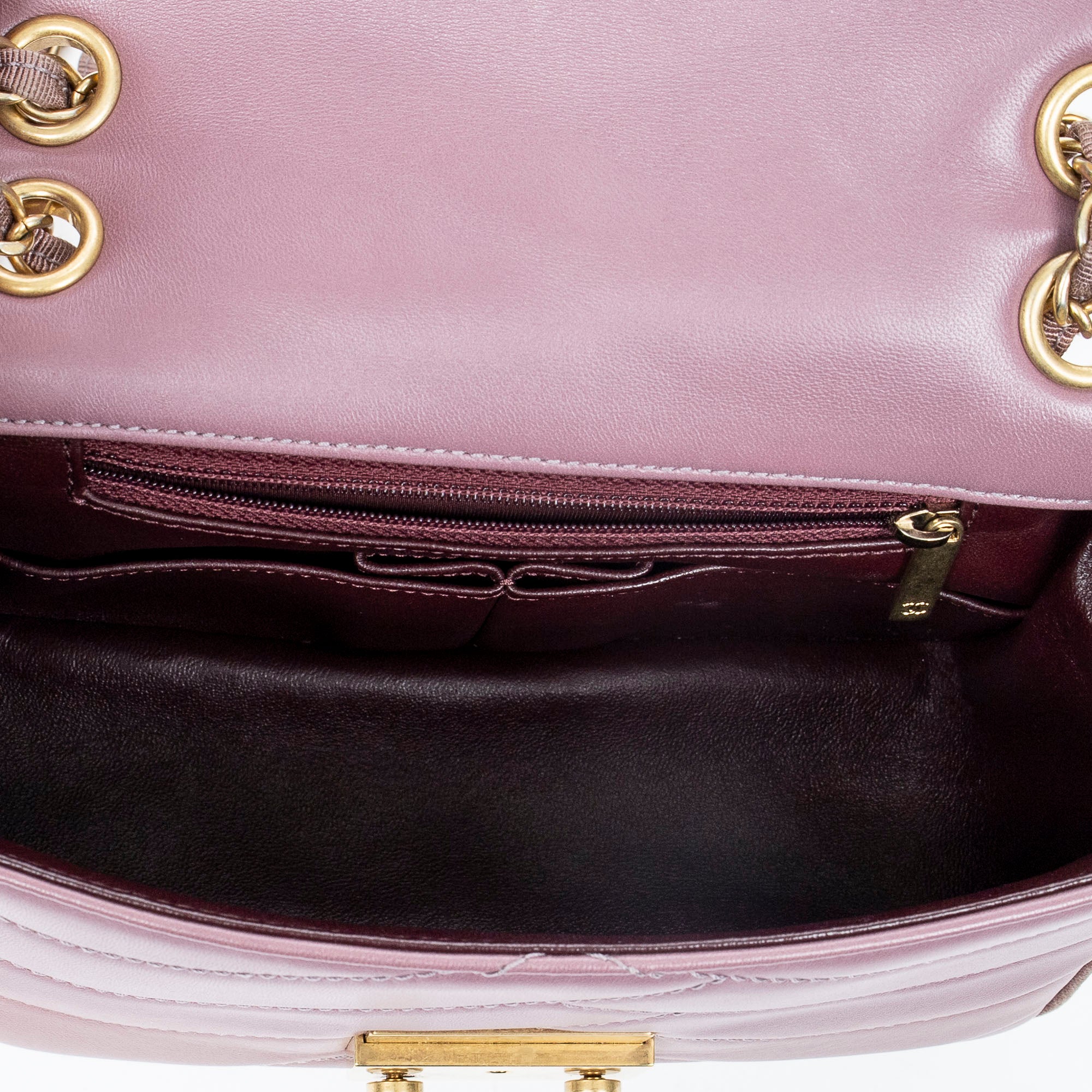 Shoulder Bag Push Lock Wave Chain Flap Dusty Pink Quilted Wave Leather
