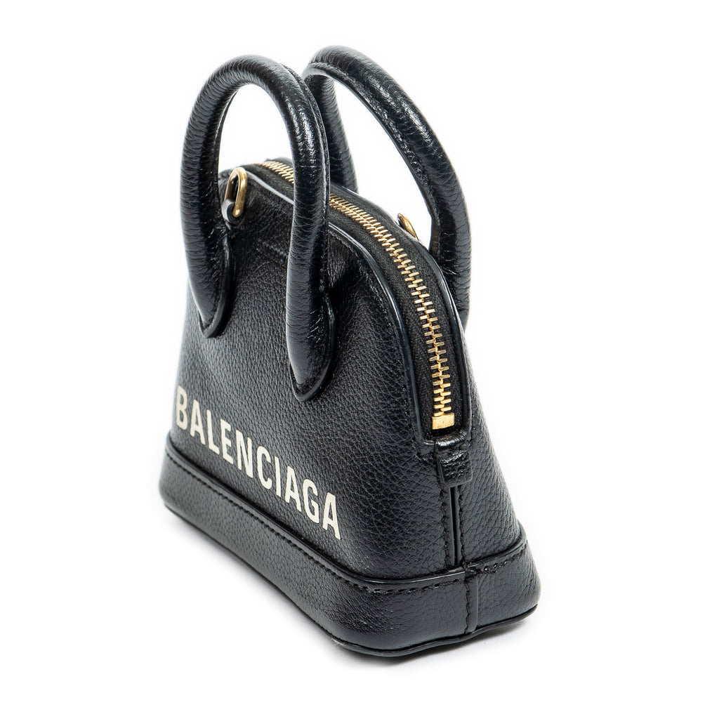 Bolso de hombro Mini Ville Top Handle Crossbody de piel de becerro granulada negra