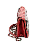 Bolso de hombro Tachonado Horizontal Boy Ladrillo Solapa Roja Cuero de Cordero Acolchado Tachonado