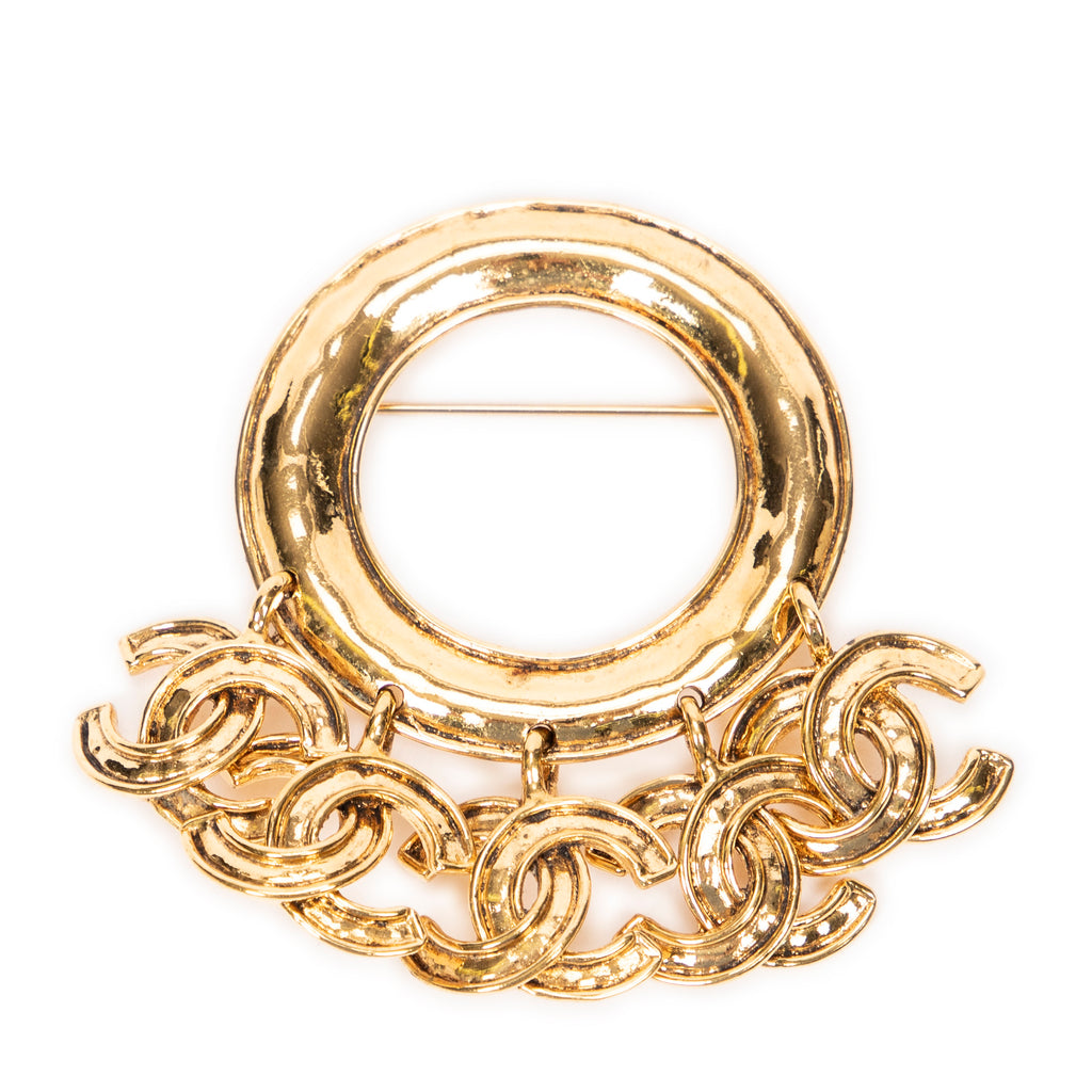 Broche CC Broche Dorado Bañado en Oro