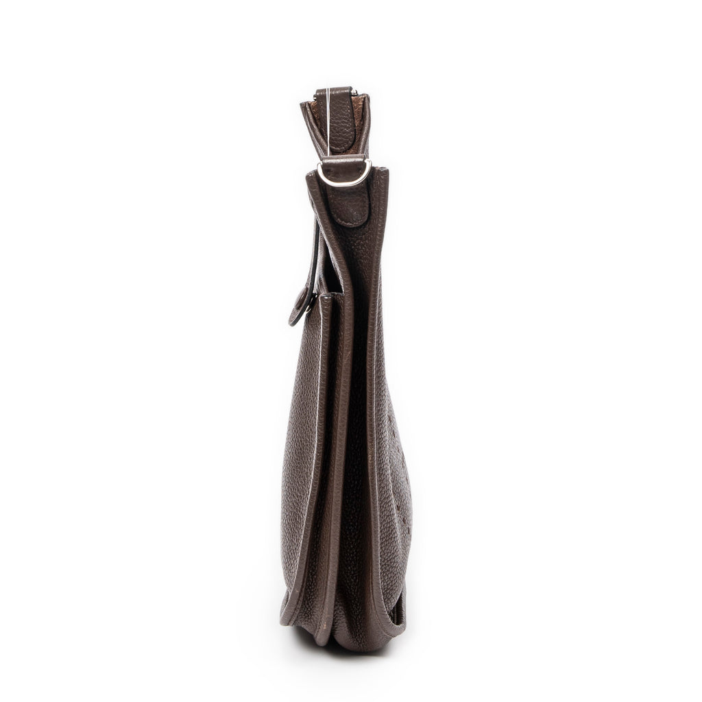 Shoulder Bag Evelyne III PM Chocolate Taurillon Clemence Leather