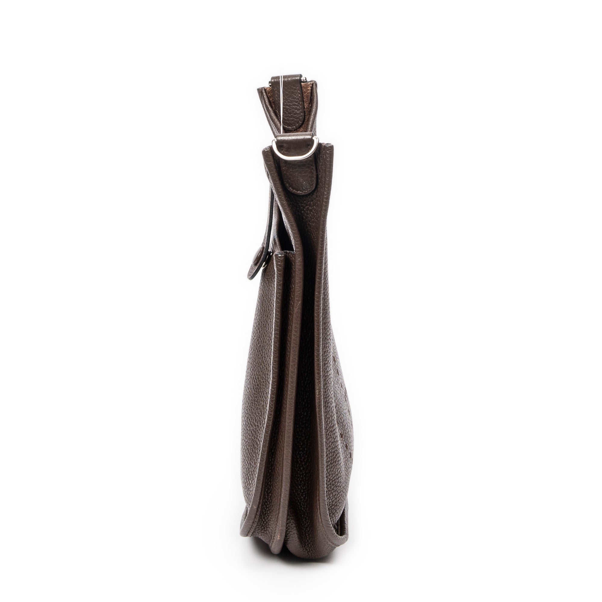 Shoulder Bag Evelyne III PM Chocolate Taurillon Clemence Leather