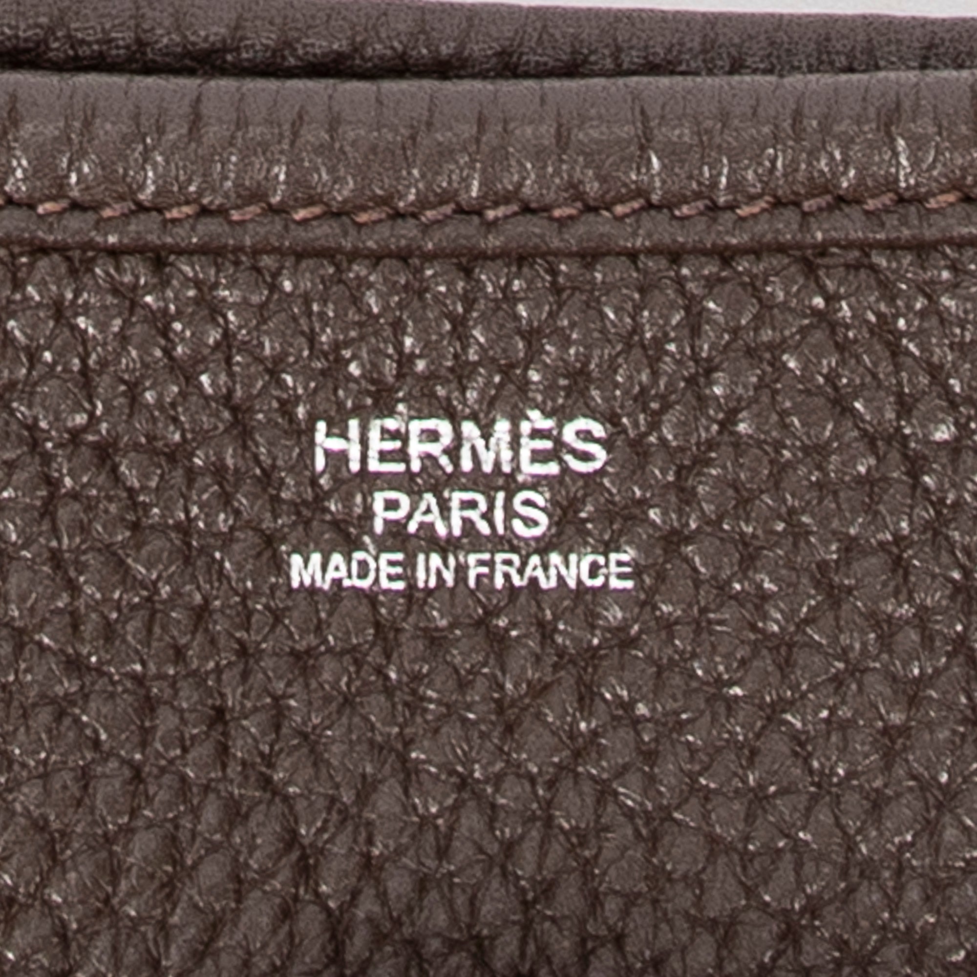 Shoulder Bag Evelyne III PM Chocolate Taurillon Clemence Leather