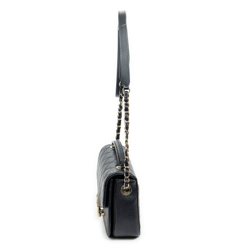 Bolso de Hombro Pequeño CC Cuba Asa Superior Cuero Caviar Acolchado Negro