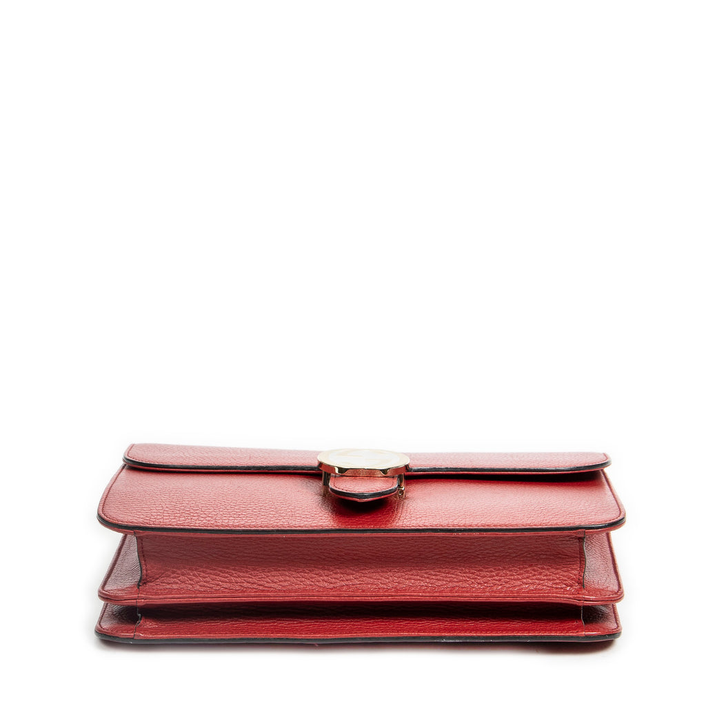 Shoulder Bag Medium Interlocking GG Chain Crossbody Red Grained Leather