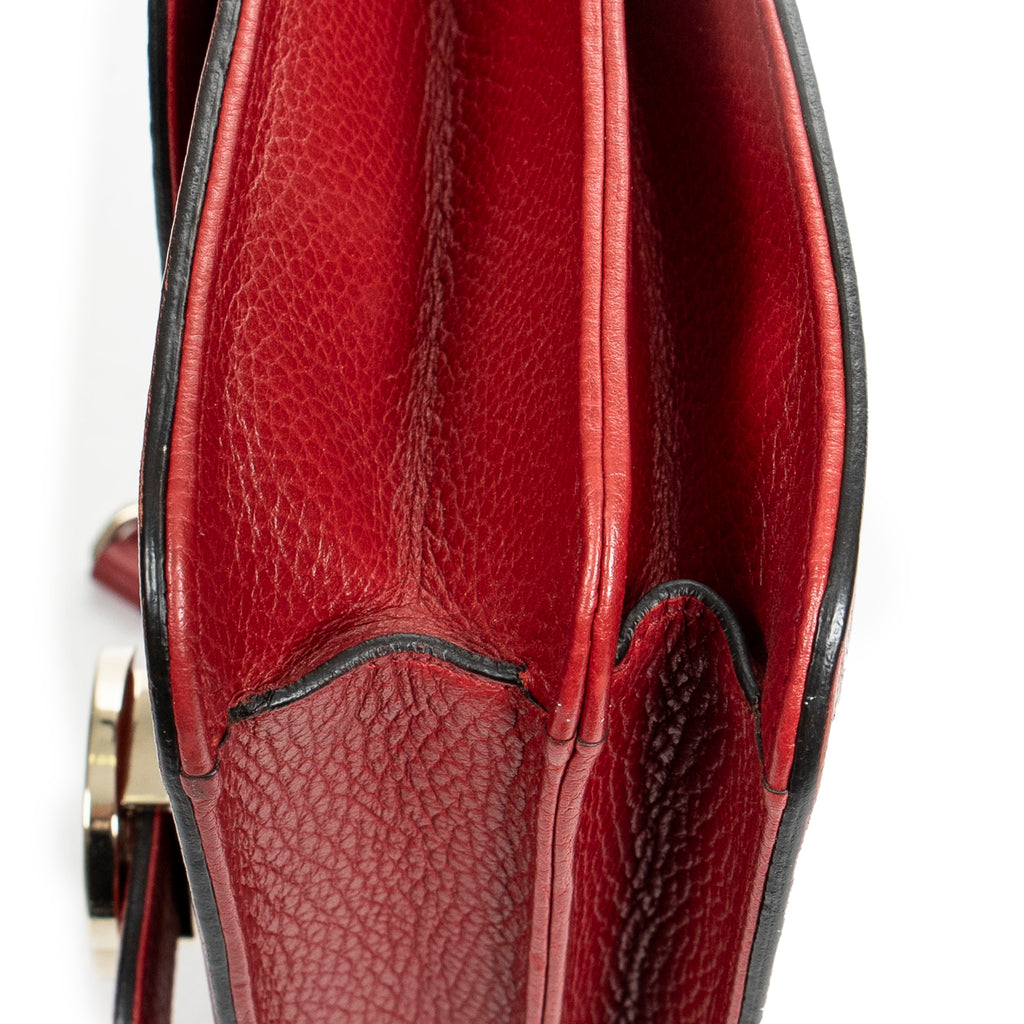 Shoulder Bag Medium Interlocking GG Chain Crossbody Red Grained Leather