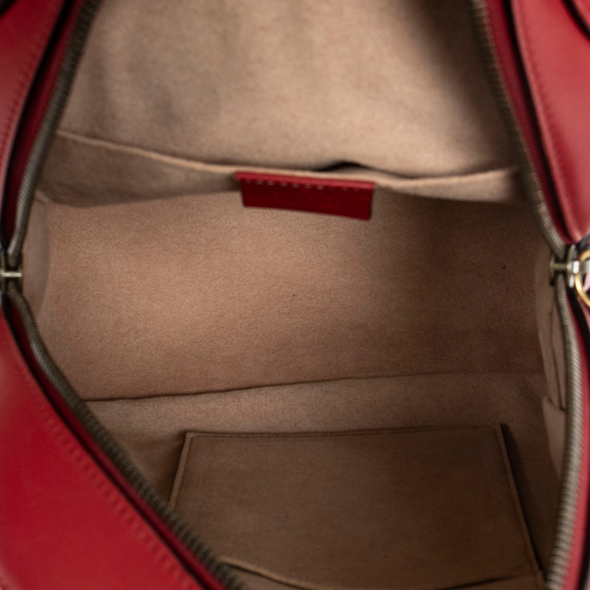 Shoulder Bag GG Marmont Backpack Red Quilted Chevron Calfskin Leather