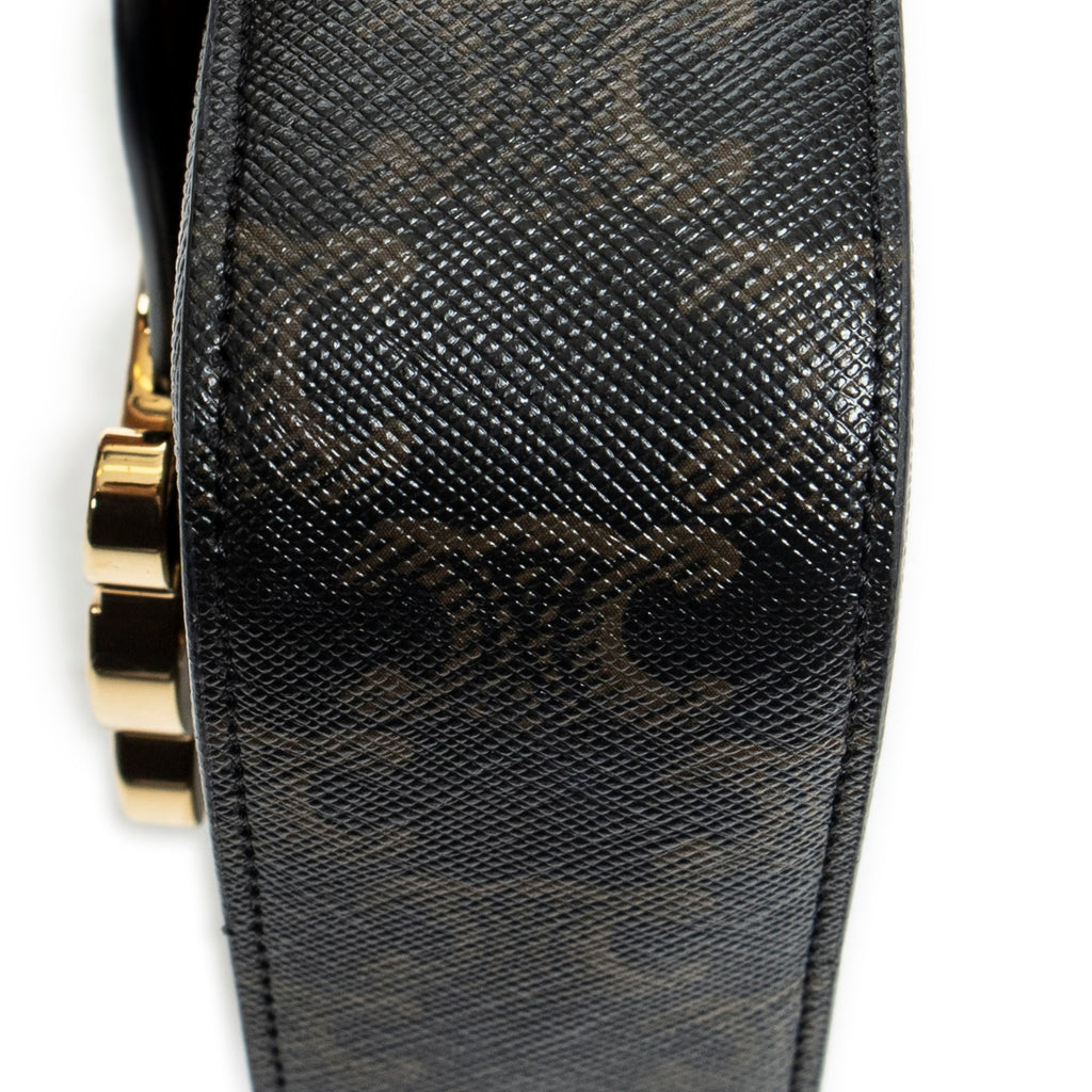 Bandolera Mini Triomphe Lona Revestida Triomphe Color Tan