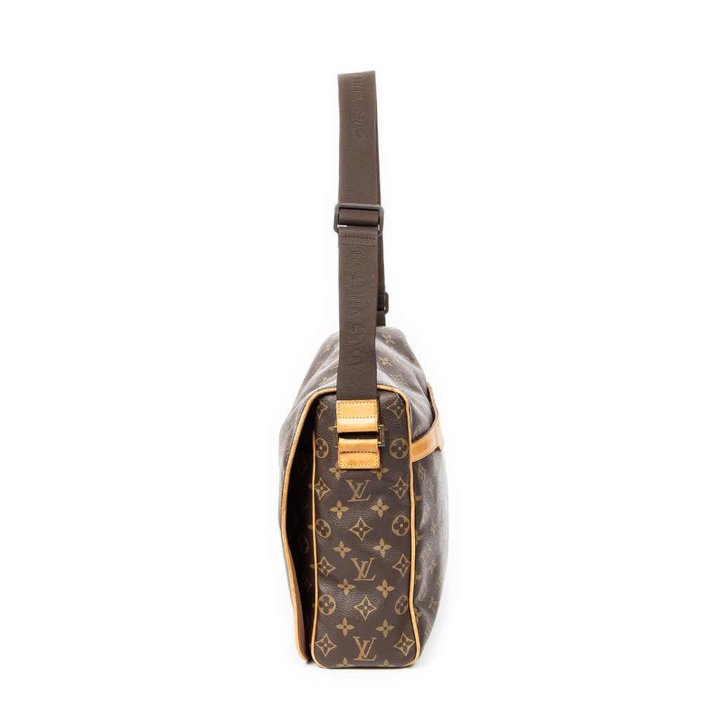 Shoulder Bag Abbesses Brown Monogram Canvas