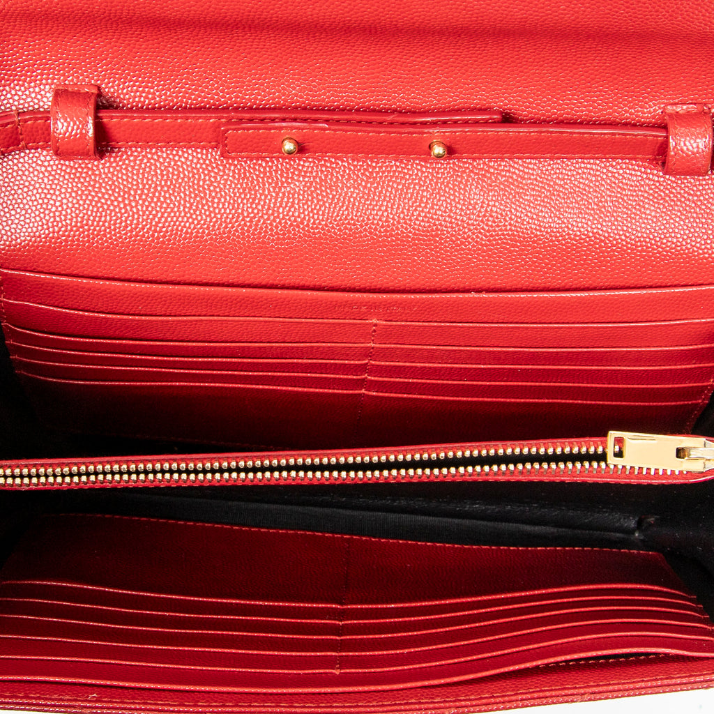 Bolso de Hombro Clásico Cassandre con Cadena de Piel Grano de Polvo Acolchada Roja
