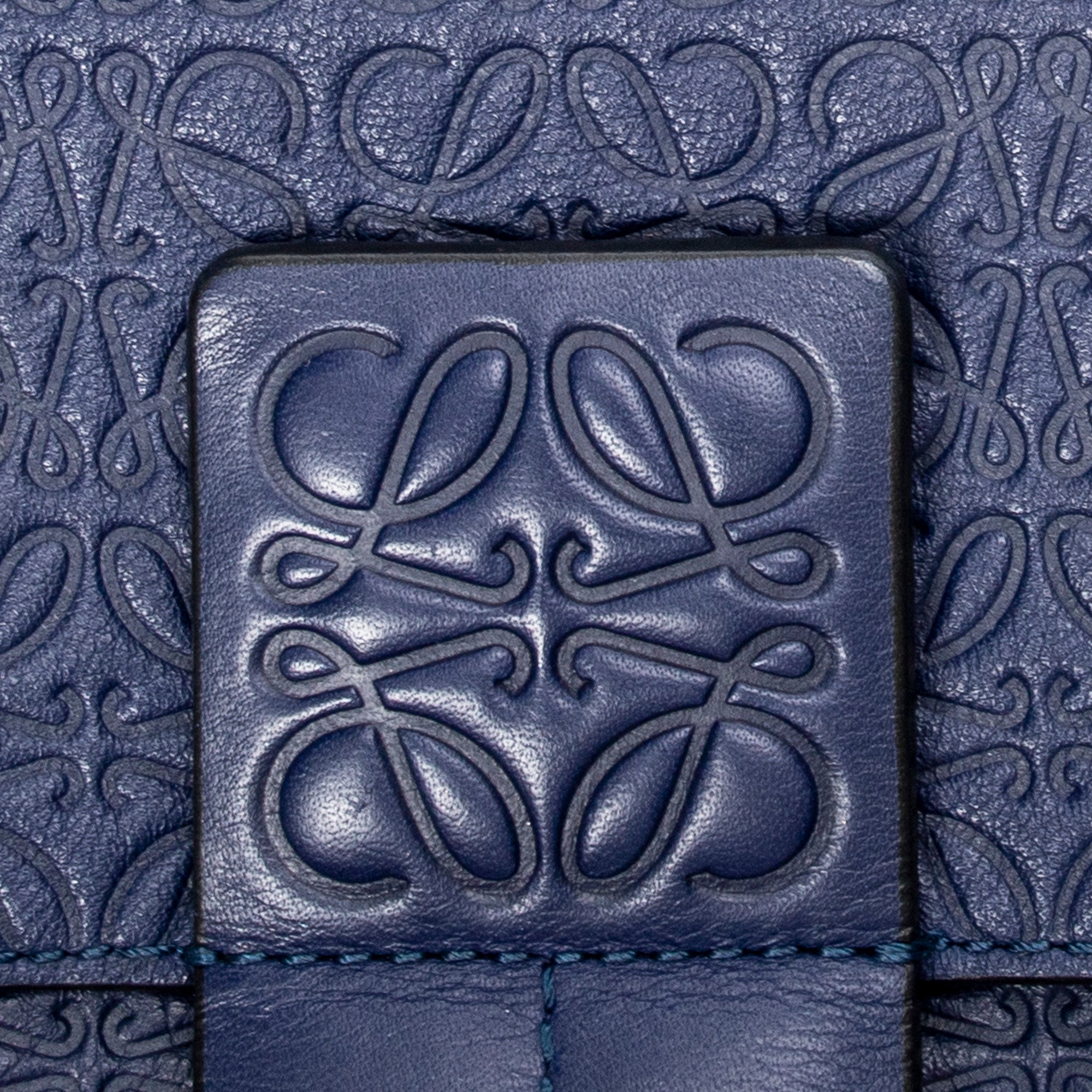Shoulder Bag Anagram Avenue Crossbody Blue Anagram Embossed Leather