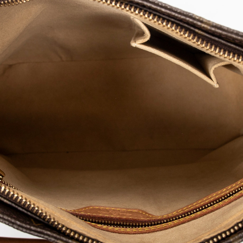 Shoulder Bag Looping GM Brown Monogram Canvas