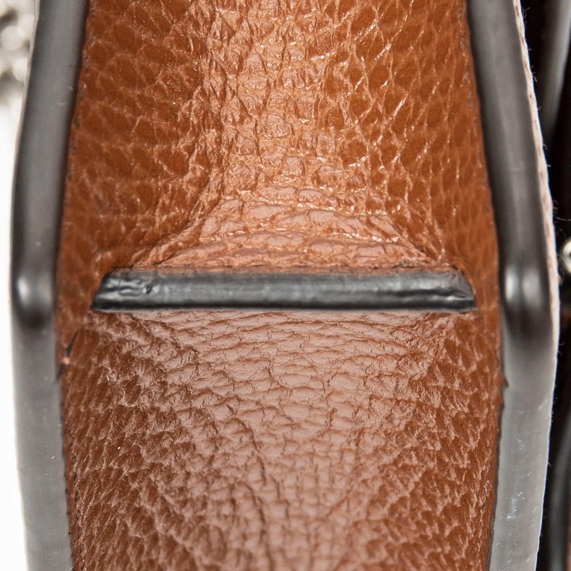 Bolso Bandolera Mini Dionysus Cadena Cruzada Lona Vaquera Monogramada Color Camel