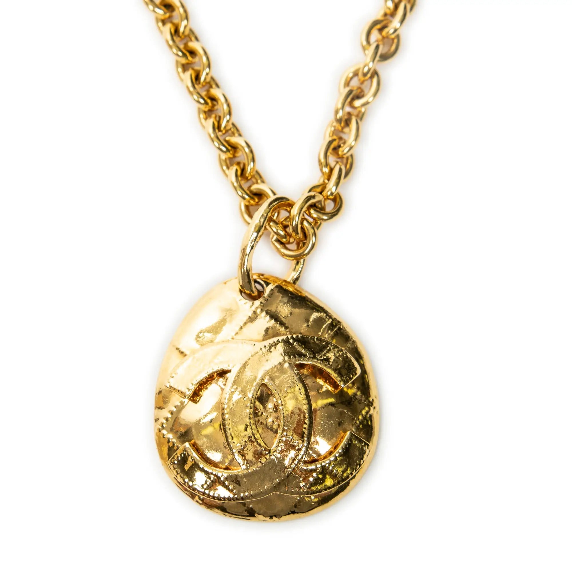 Necklace CC Oval Pendant Chain Necklace Gold Gold Plated