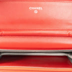 Bandolera CC Wallet on Chain de cuero caviar rojo coral