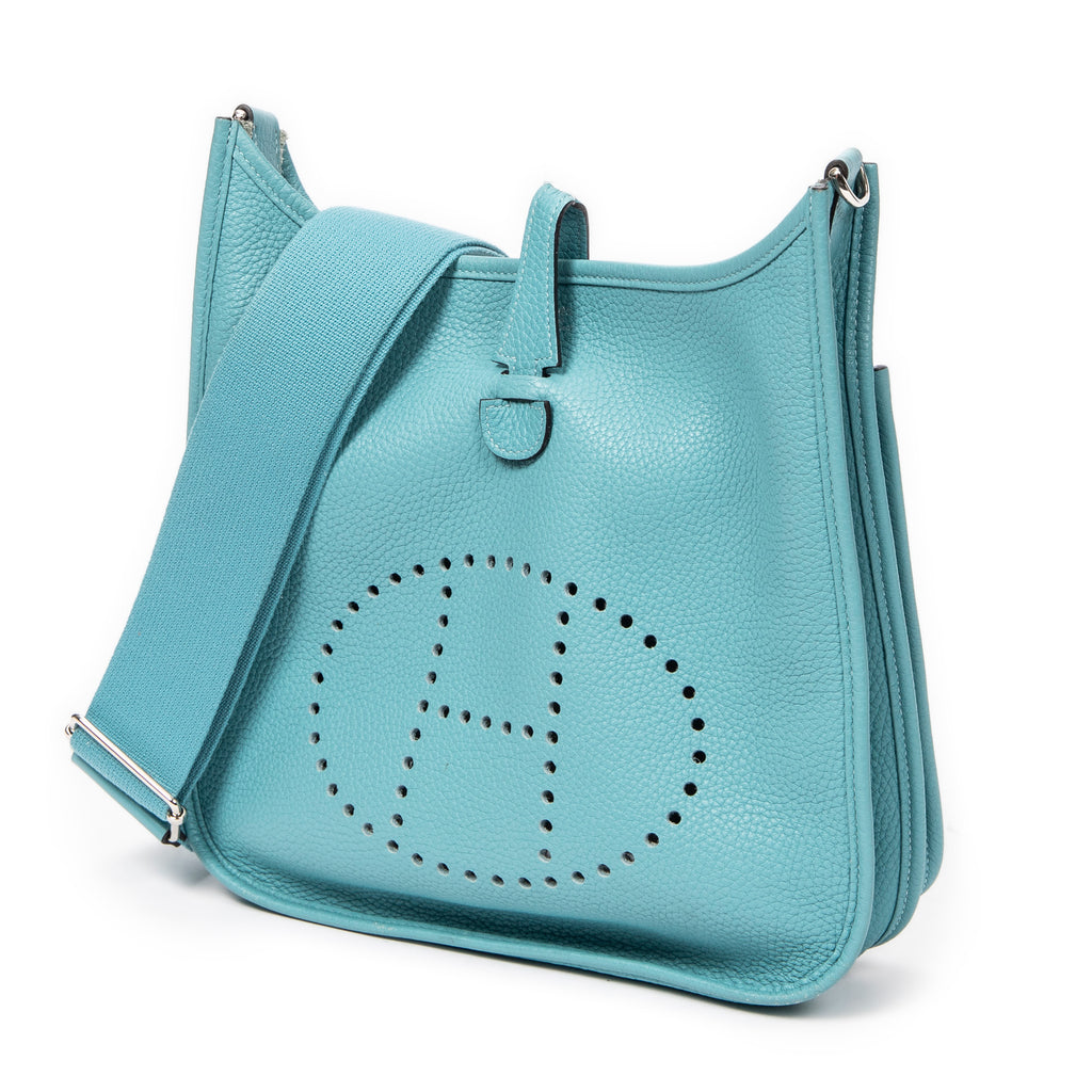 Shoulder Bag Evelyne III PM Blue Saint Cyr Clemence Leather