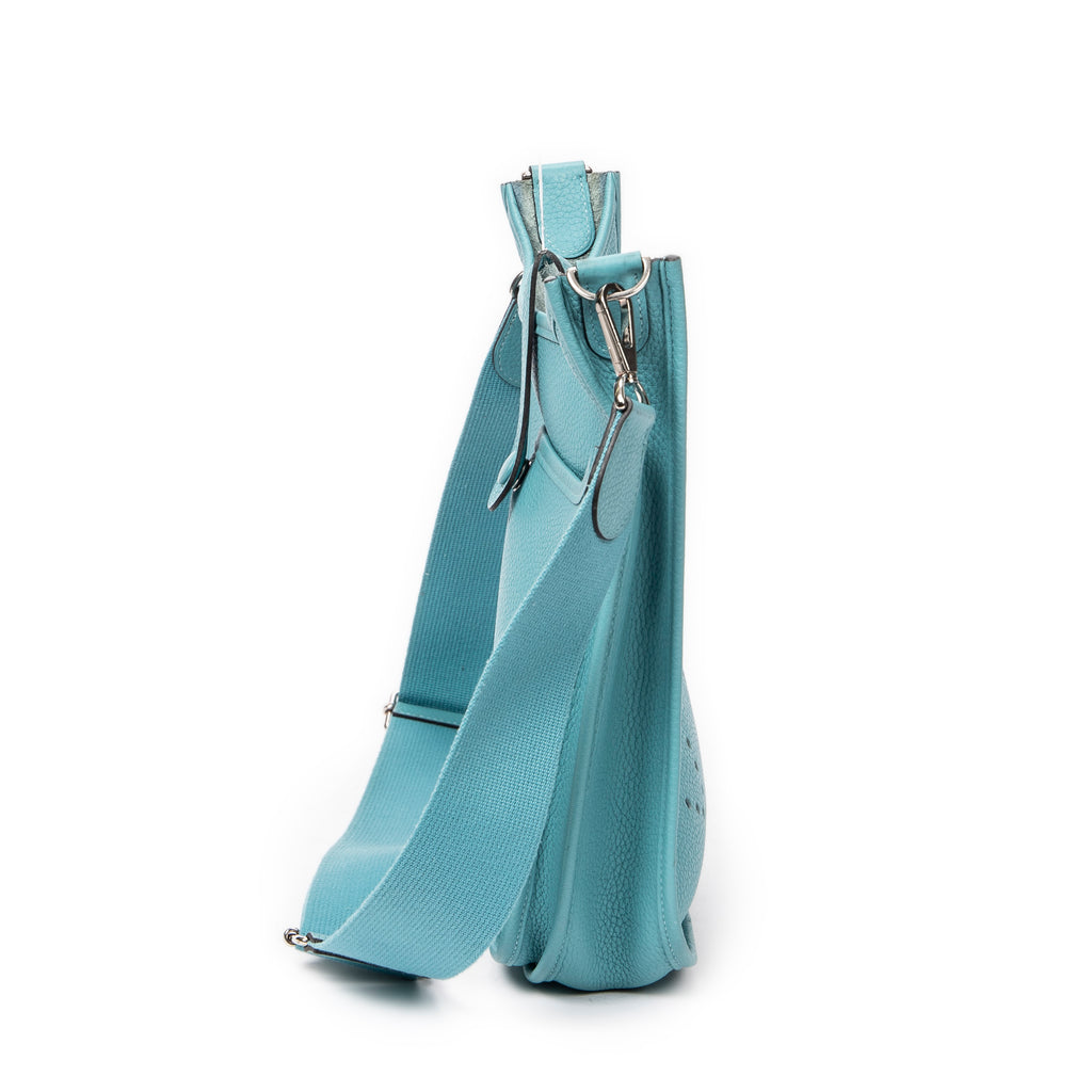 Shoulder Bag Evelyne III PM Blue Saint Cyr Clemence Leather