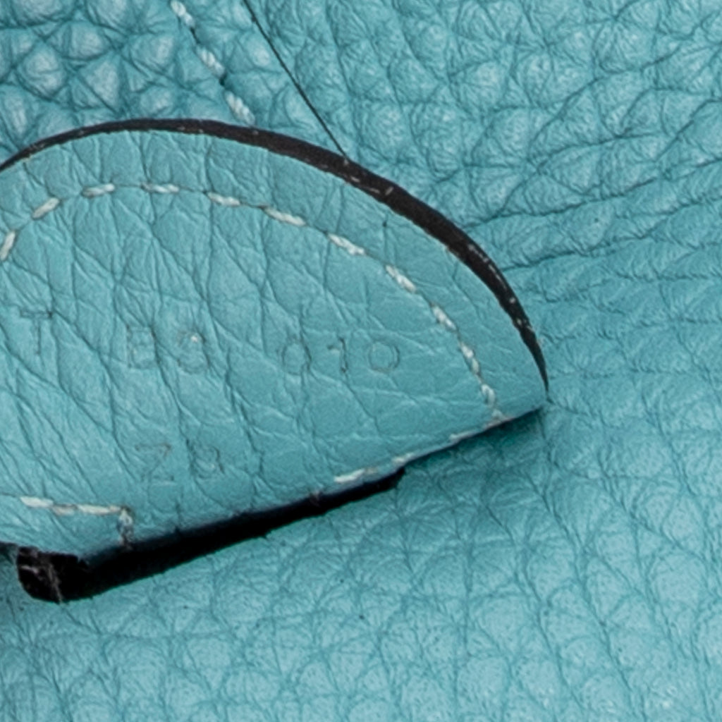 Shoulder Bag Evelyne III PM Blue Saint Cyr Clemence Leather