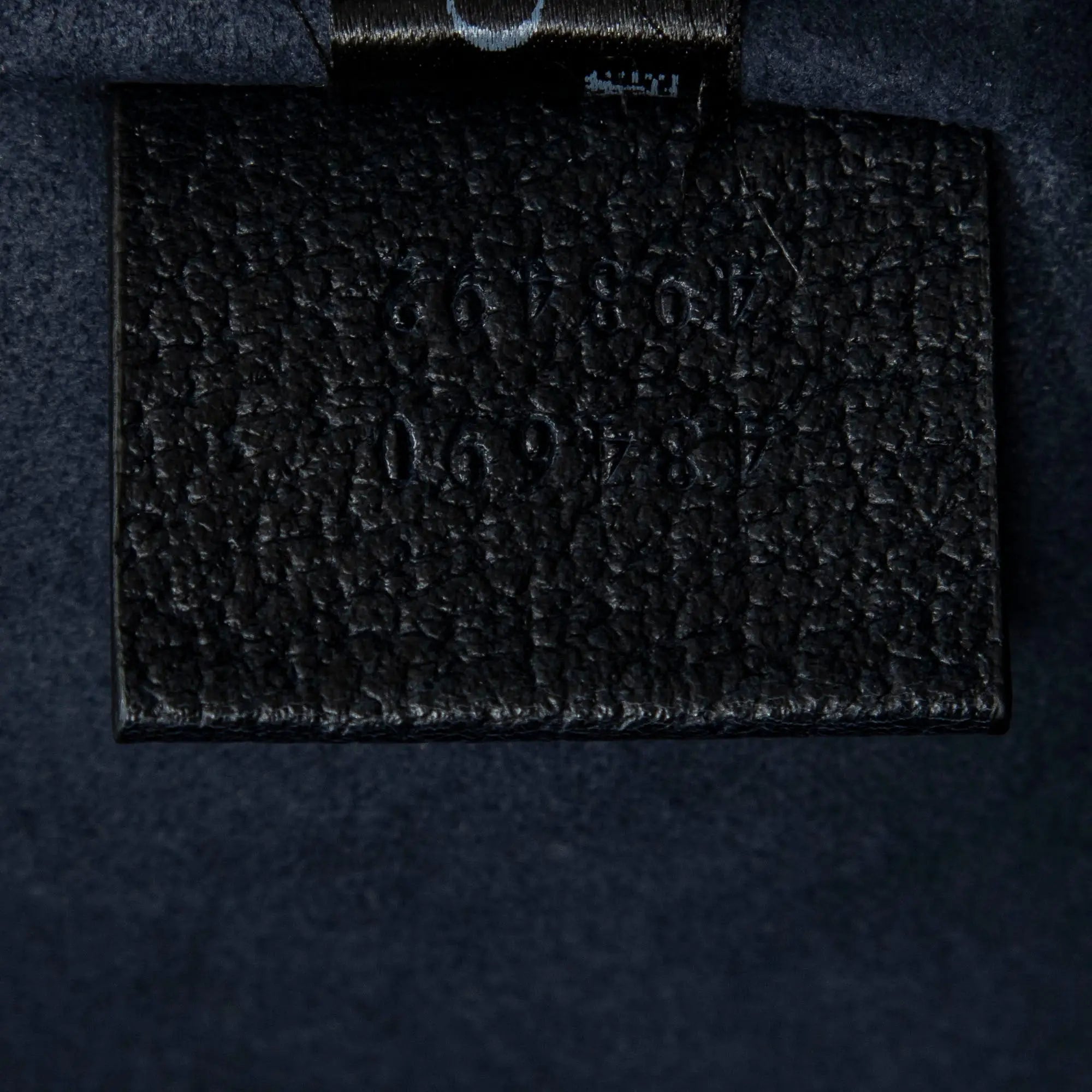 Bolso de mano grande cuadrado G abierto de lona revestida estampada azul marino