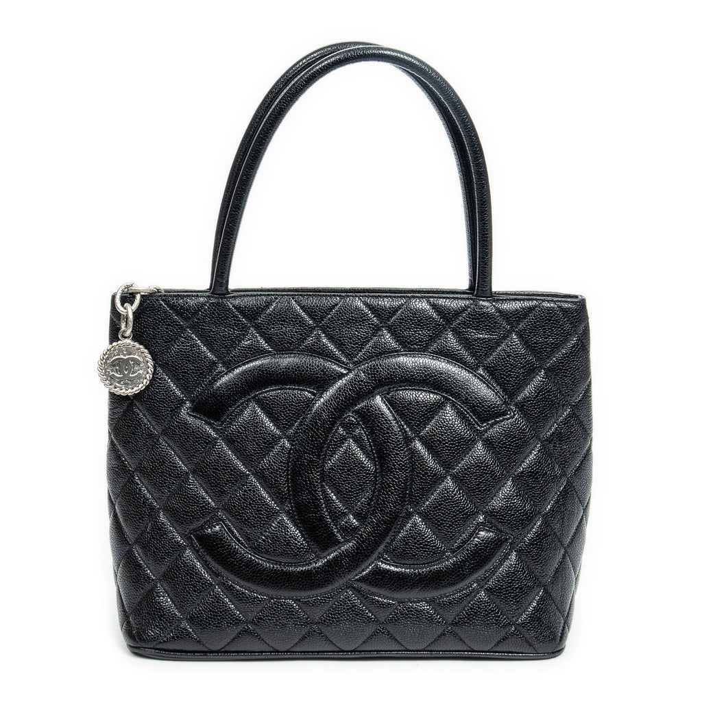 Shoulder Bag Medallion Tote Black Caviar Quilted Leather