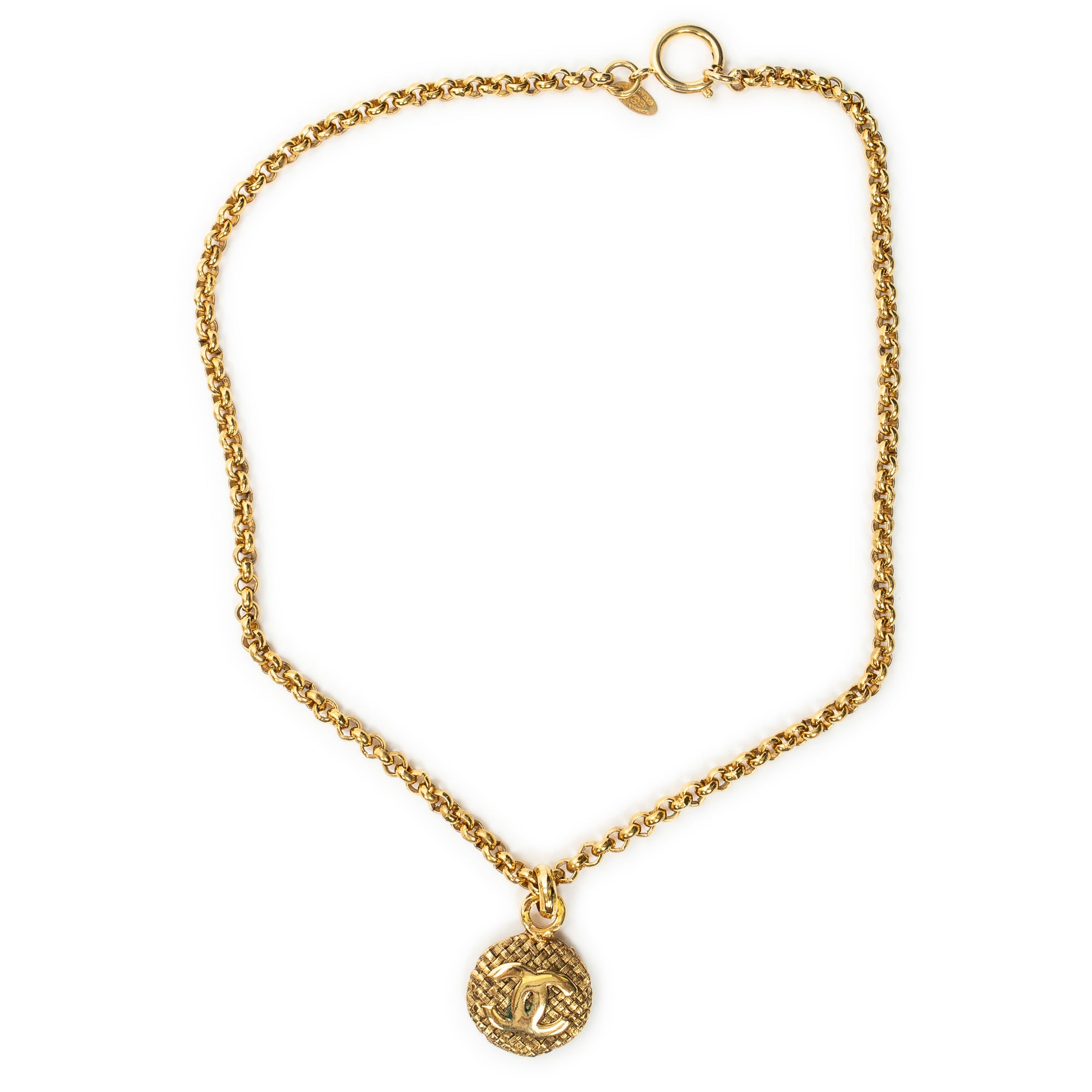 Necklace CC Quilted Round Pendant ChainNecklace Gold Gold Plated