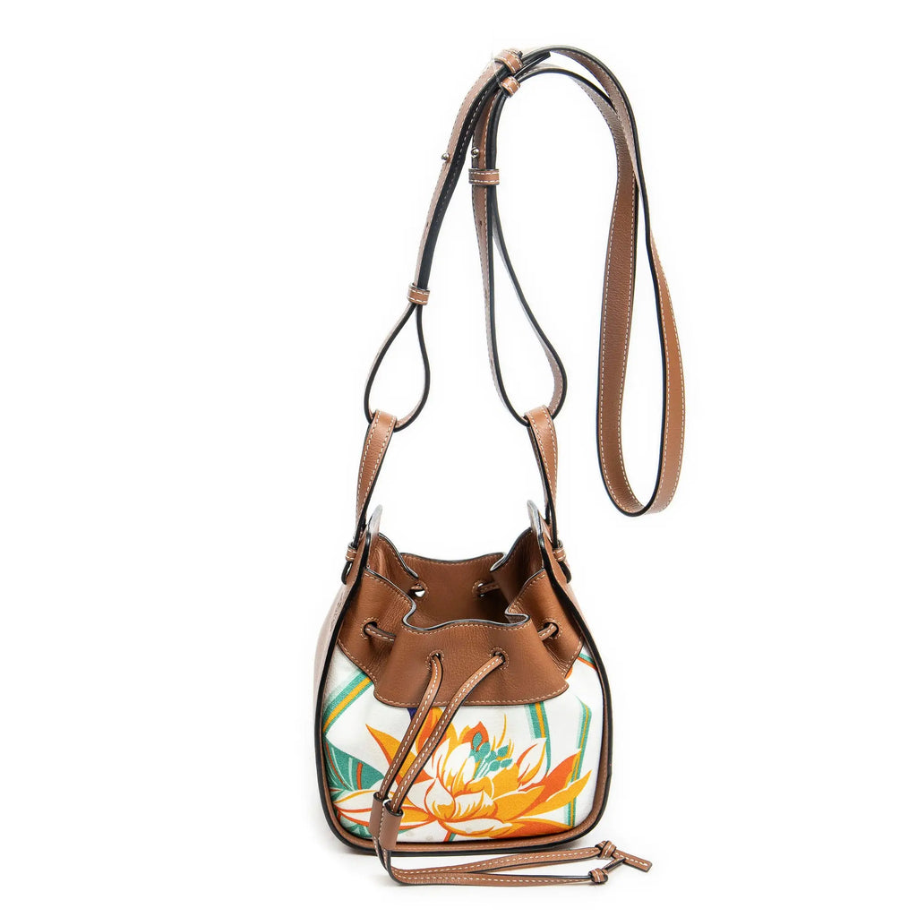 Bolso de hombro Loewe x Paula's Ibiza Mini Hammock Drawstring Bag Lona Estampada Floral Marfil