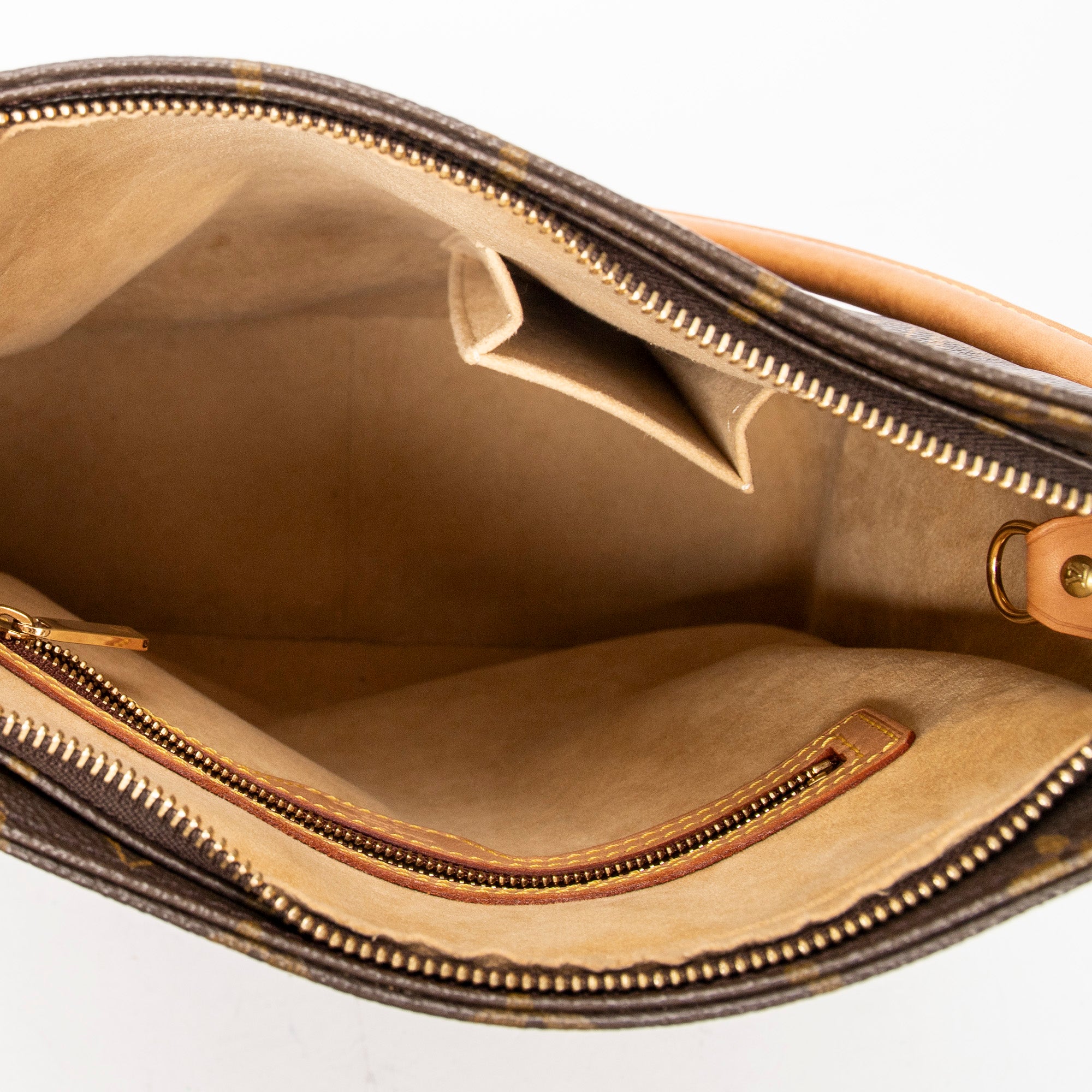 Shoulder Bag Looping GM Brown Monogram Canvas