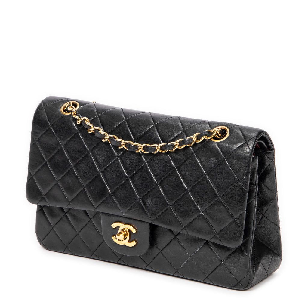 Shoulder Bag Classic Double Flap 26 Black Quilted Lambskin Leather