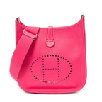 Shoulder Bag Evelyne III PM Rose Tyrien Epsom Leather