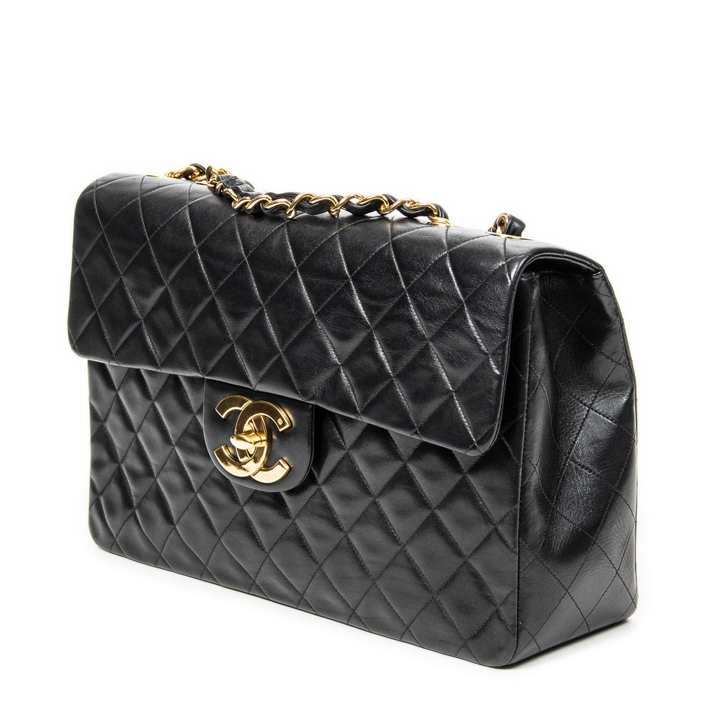 Shoulder Bag Maxi Jumbo XL Flap Black Quilted Lambskin Leather
