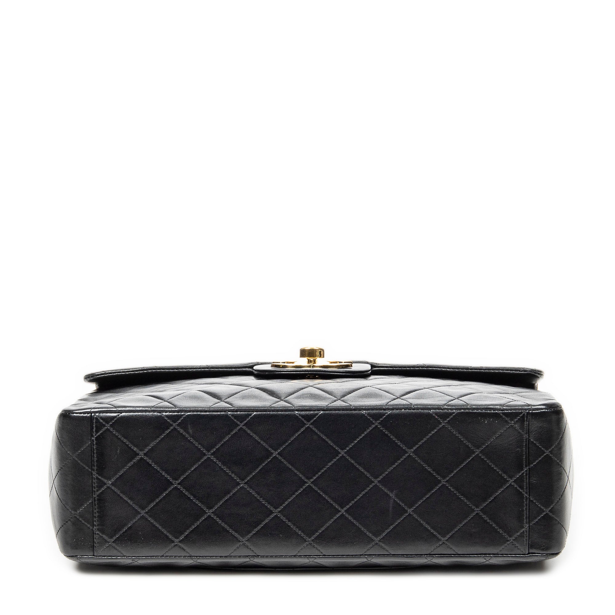Shoulder Bag Maxi Jumbo XL Flap Black Quilted Lambskin Leather