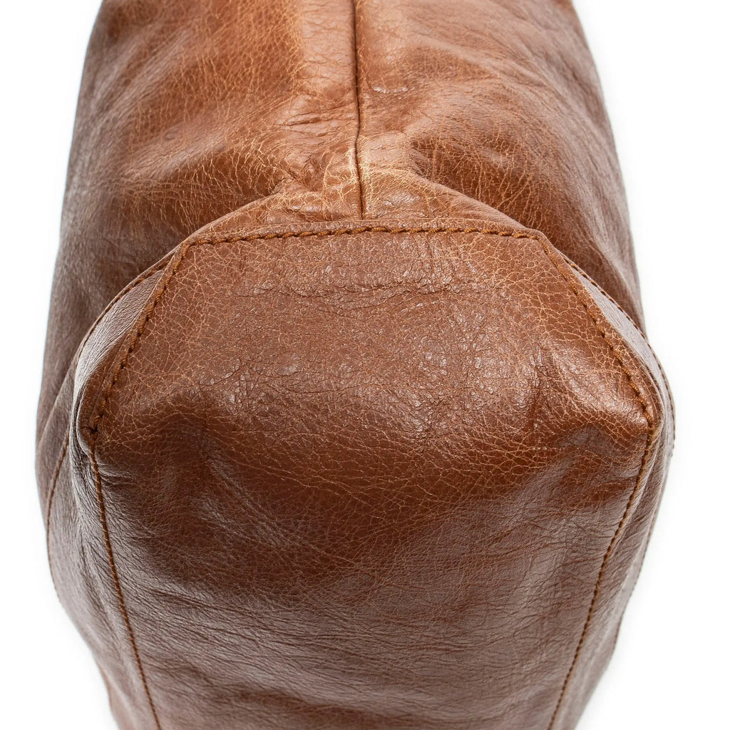 Bolso de Hombro The Day de Piel de Becerro Marrón Desgastada