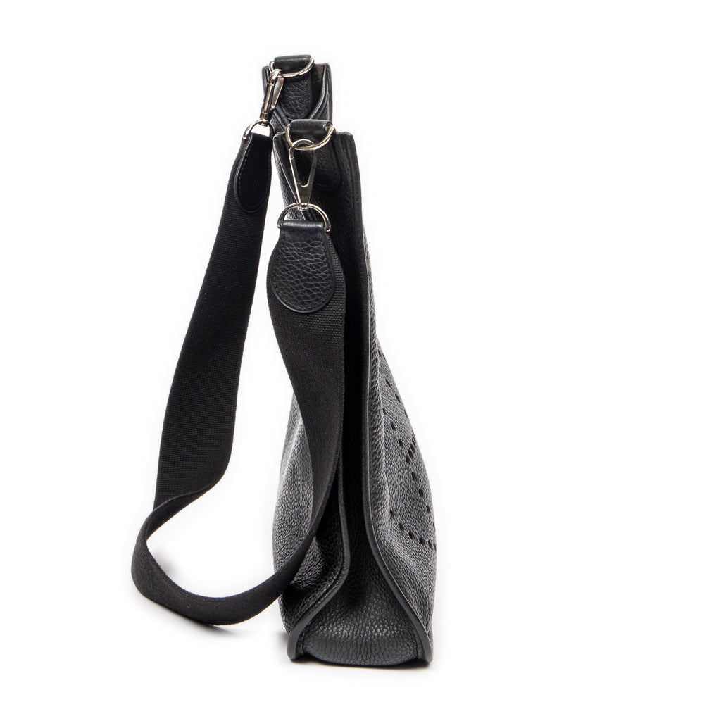 Shoulder Bag Evelyne I GM Black Togo Leather