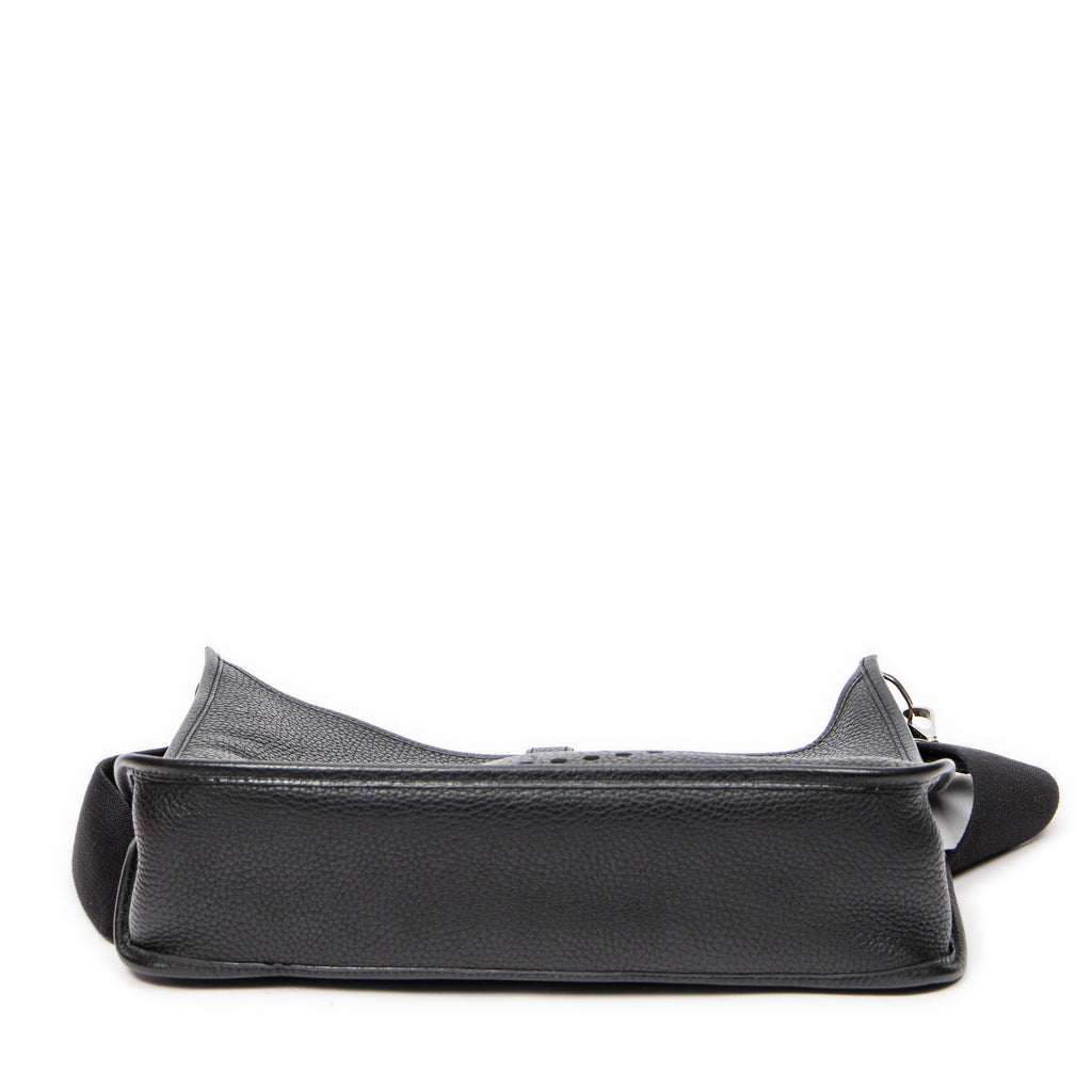 Shoulder Bag Evelyne I GM Black Togo Leather
