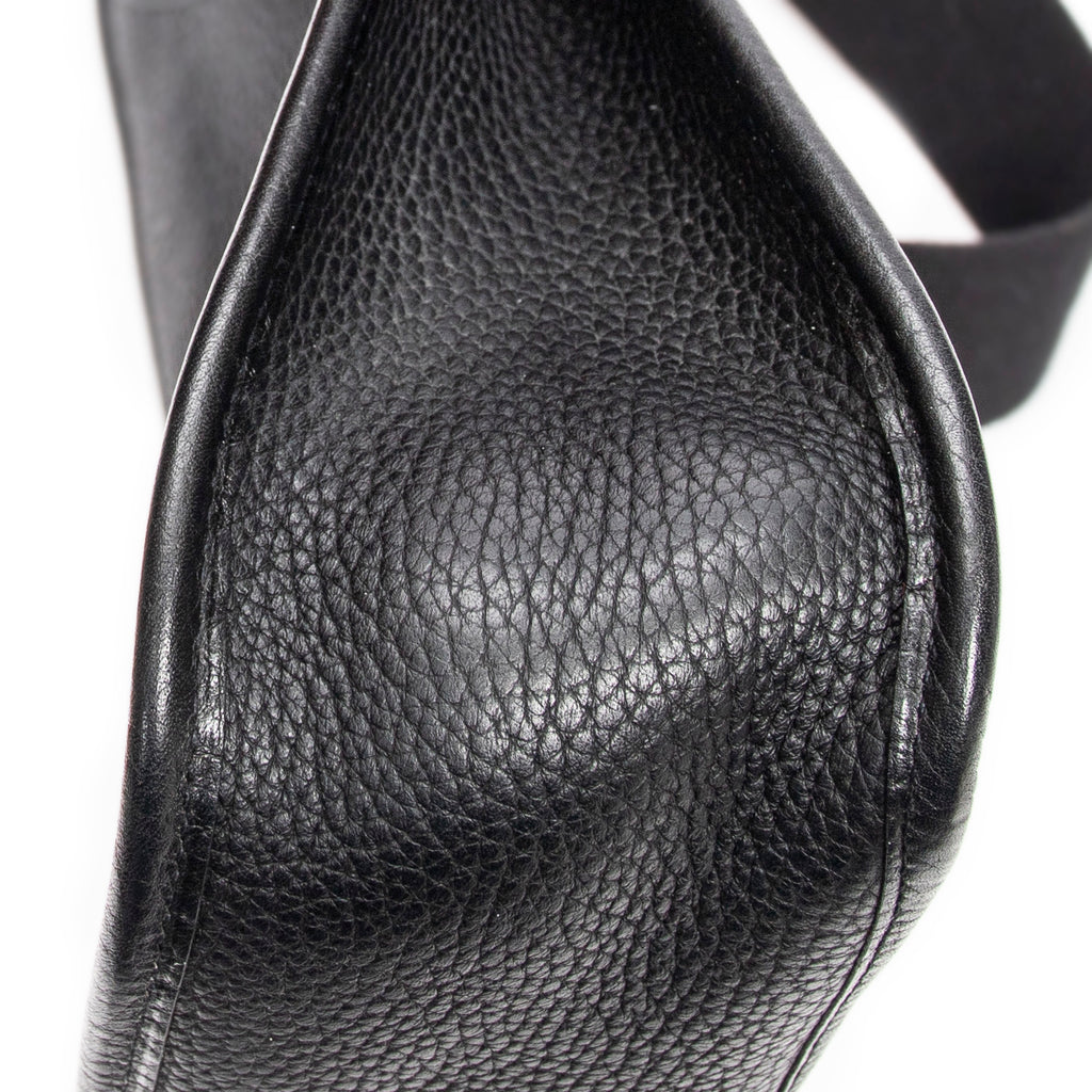Shoulder Bag Evelyne I GM Black Togo Leather