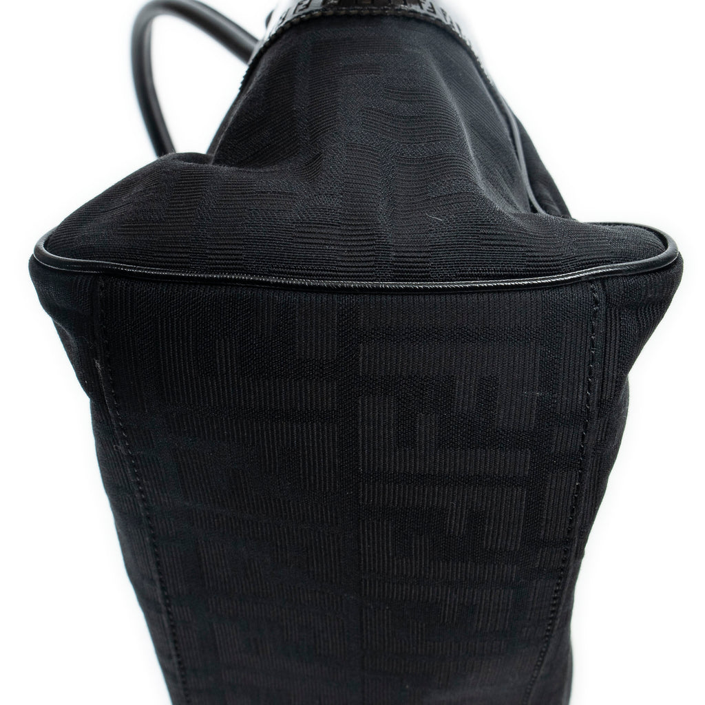 Shoulder Bag Medium Du Jour Tote Black Zucca Canvas