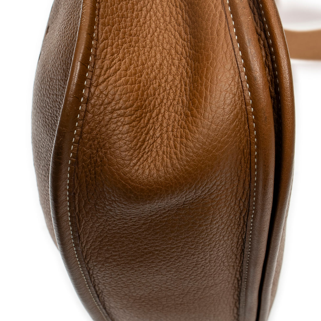 Shoulder Bag Evelyne II GM Gold Clemence Leather