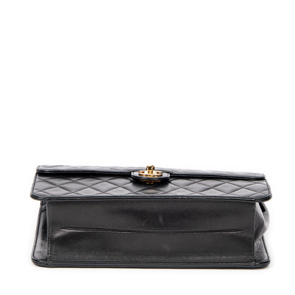 Shoulder Bag Vintage Push Lock Straight Flap Black Quilted Lambskin Leather