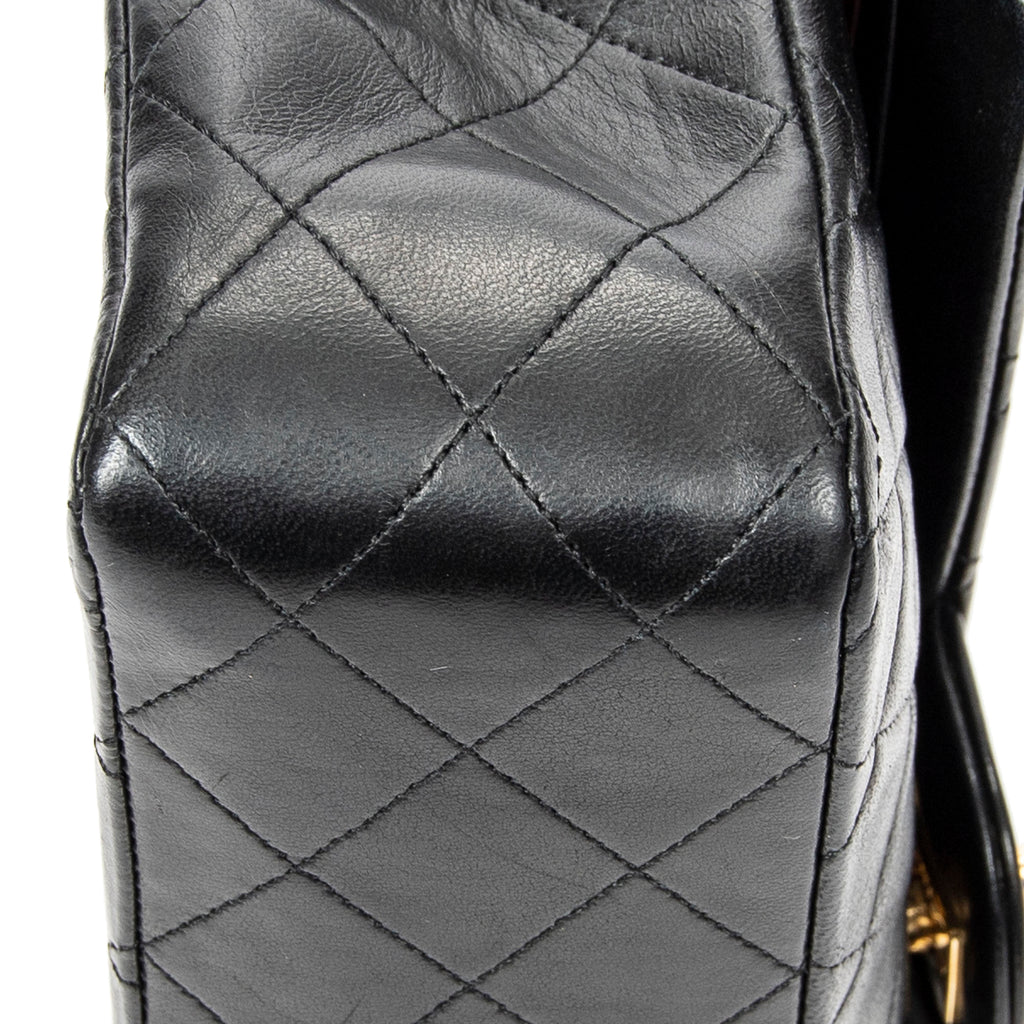 Shoulder Bag Classic Double Flap 26 Black Quilted Lambskin Leather