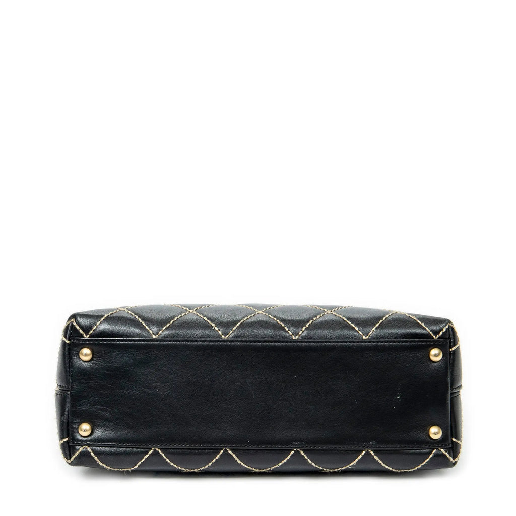 Chanel - Sac hobo Surpique CC - Noir