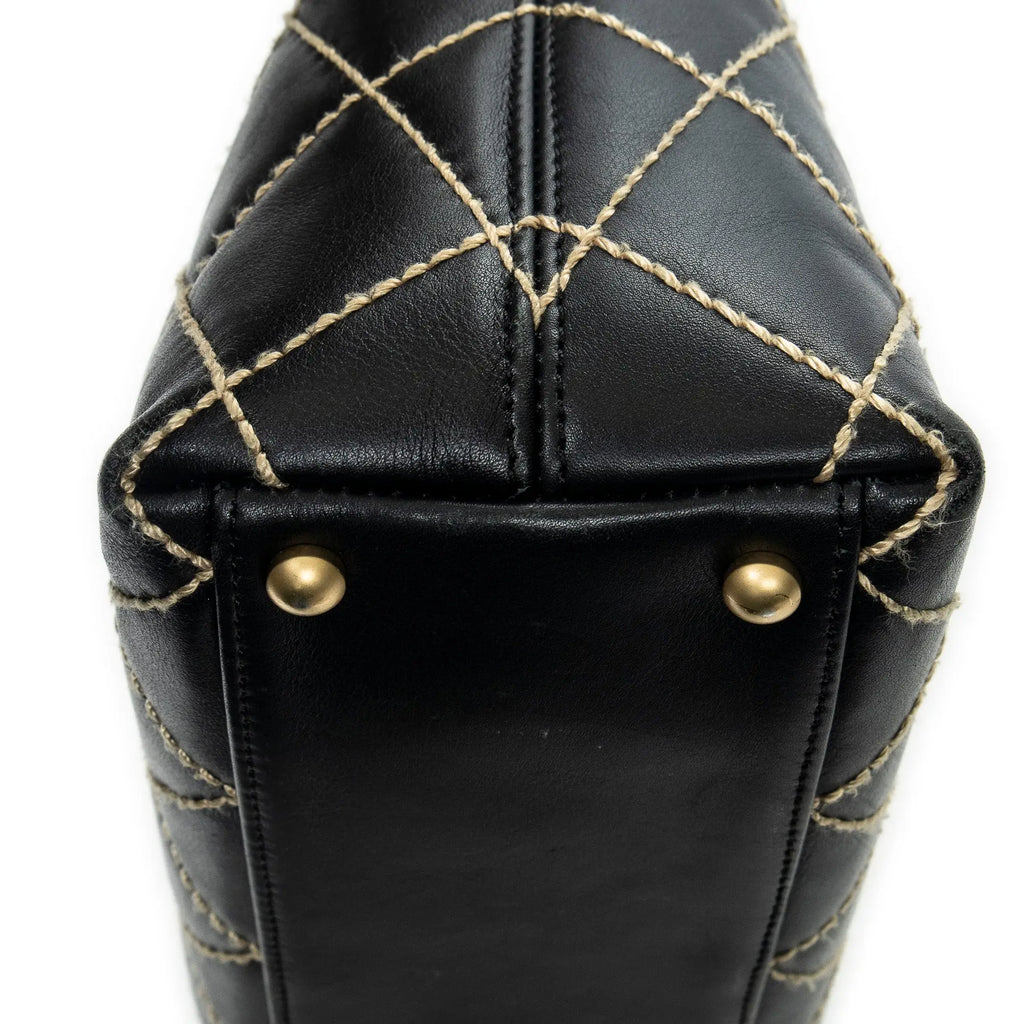 Chanel - Sac hobo Surpique CC - Noir