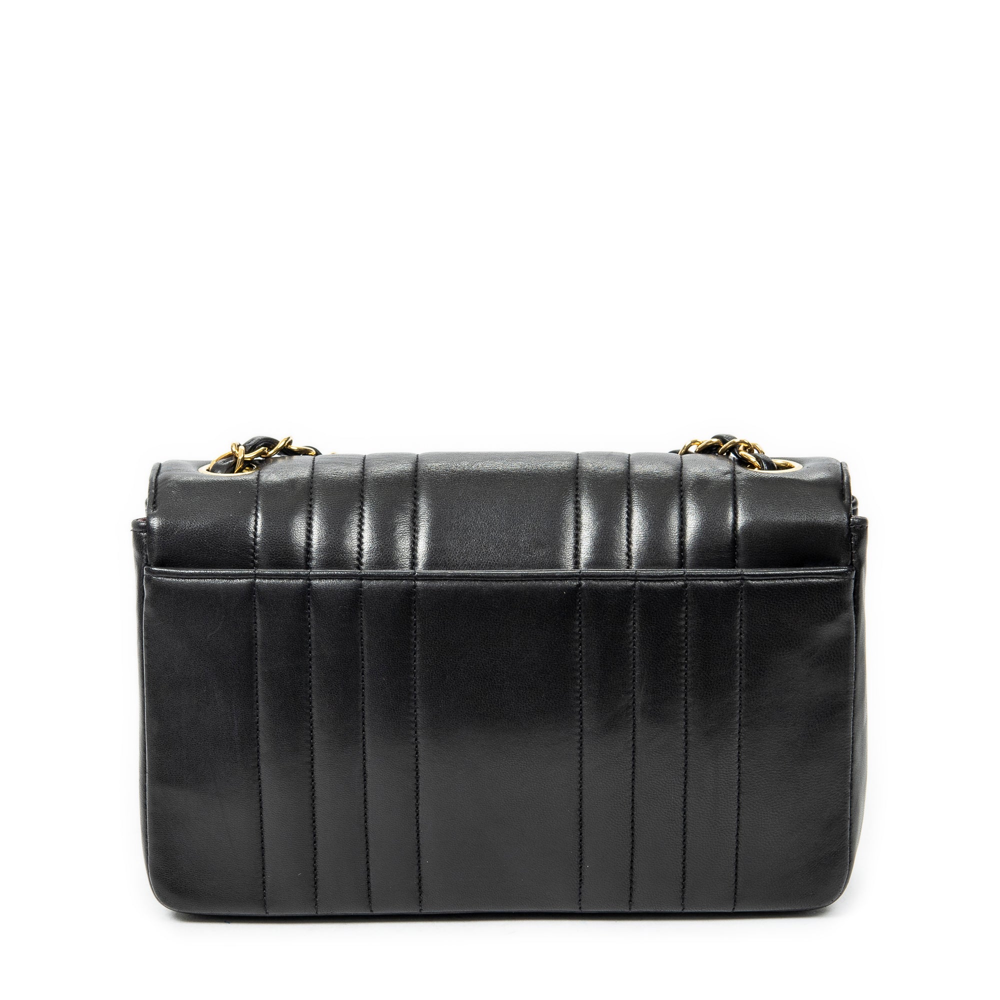 Shoulder Bag Vertical Stitch Single Flap 26 Black Quilted Vertical Lambskin Leather