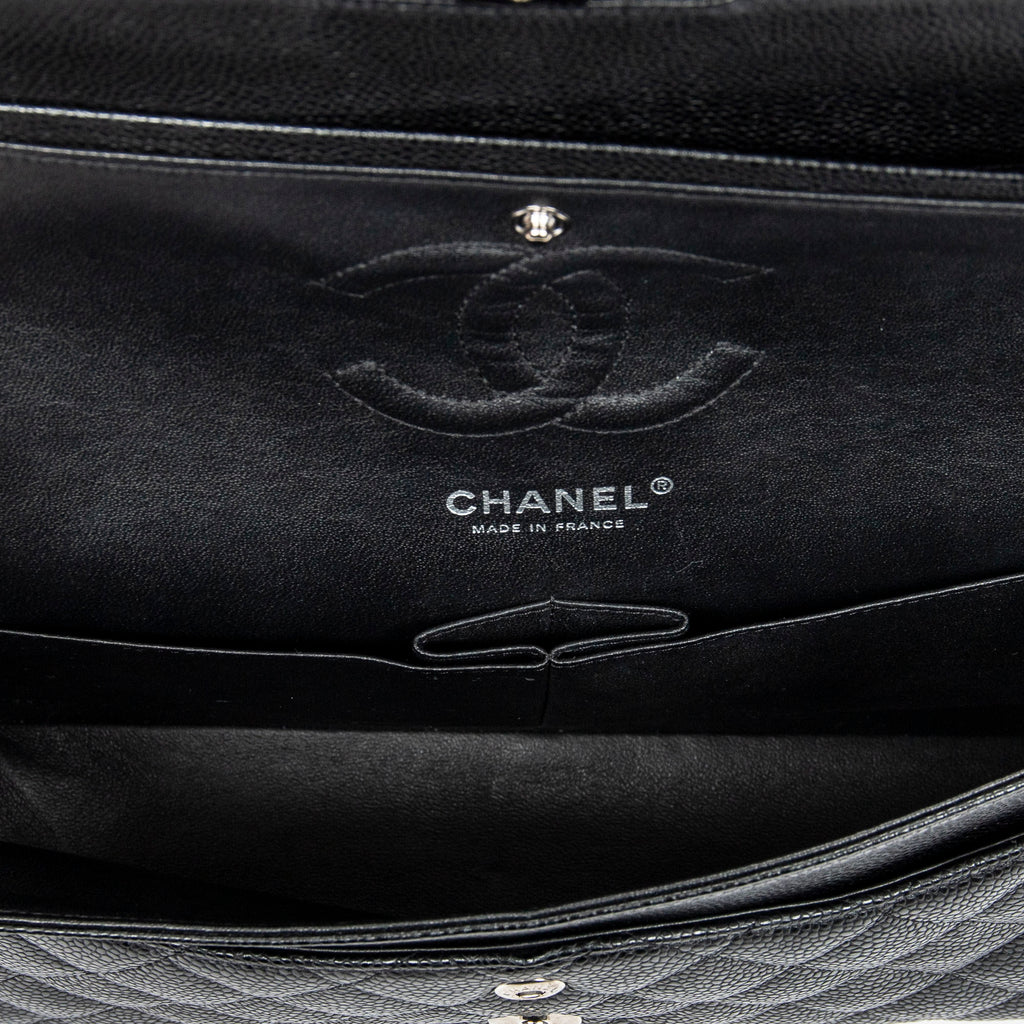 Shoulder Bag Classic Double Flap 26 Black Quilted Caviar Leather