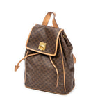 Mochila pequeña con solapa y cordón, lona revestida Macadam beige