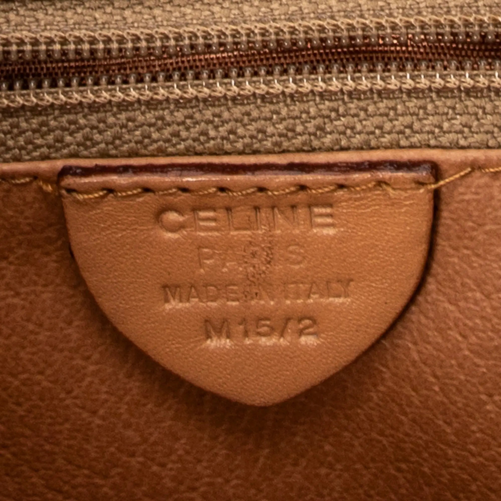 Mochila pequeña con solapa y cordón, lona revestida Macadam beige